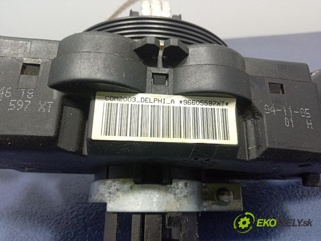 Peugeot 607 2005 prepínač Komplex: 96605597XT