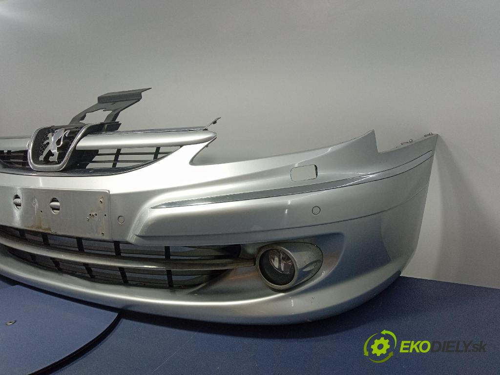 Peugeot 607 2005 nárazník Predné 9649008677