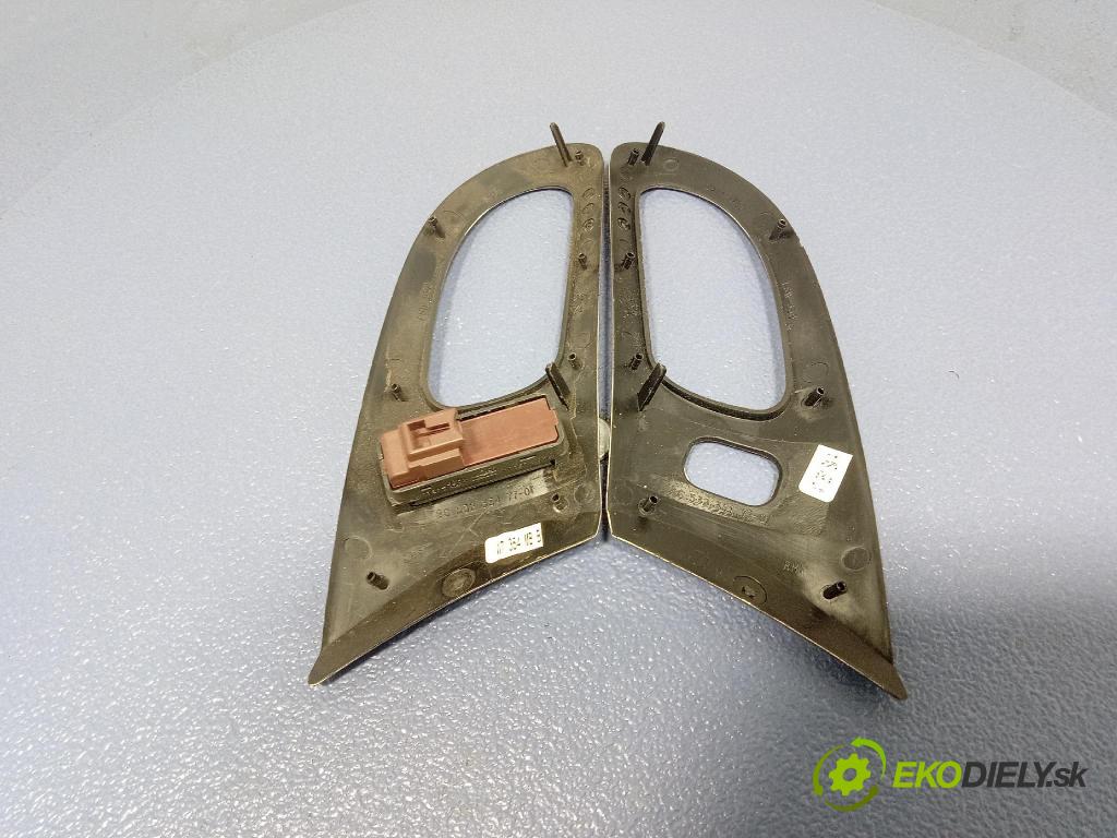 Peugeot 607 2005 lišta Dekoratívne: Vnútri: 96530569