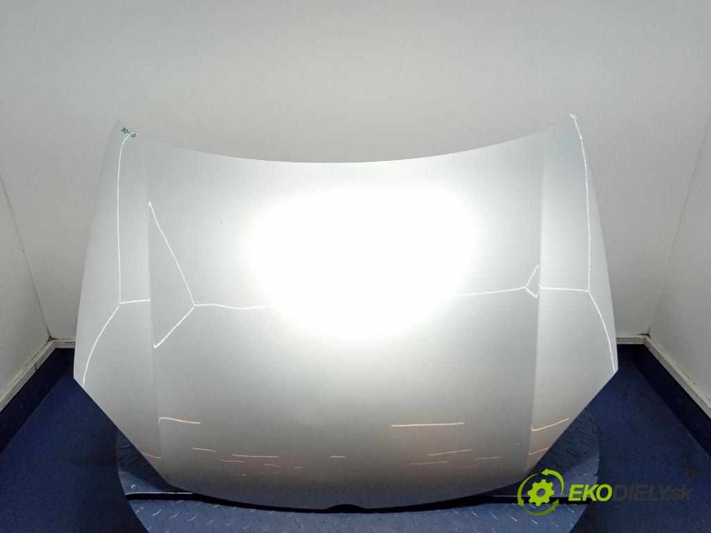 Vw Golf 2005 kapota přední:
