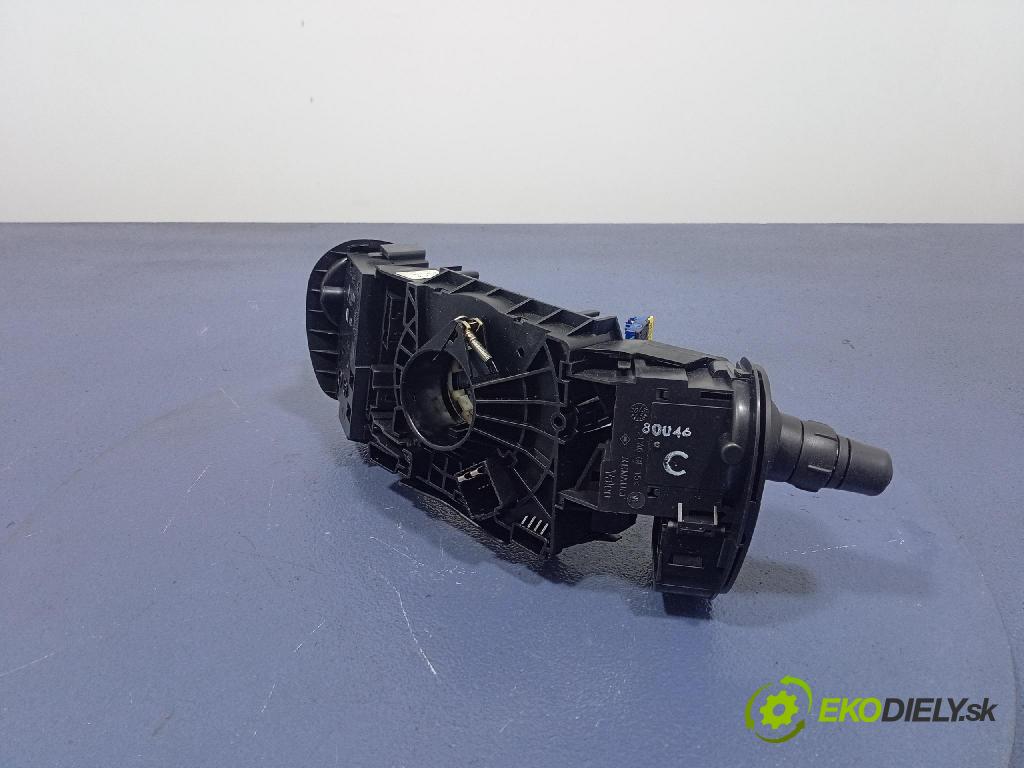 Renault Scenic 2004 Přepínač Komplex: 8200127727
