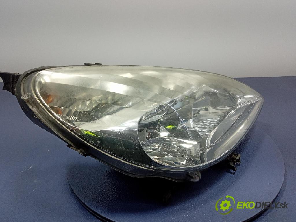 Peugeot 607 2005 světlo v pravo: 9654670880