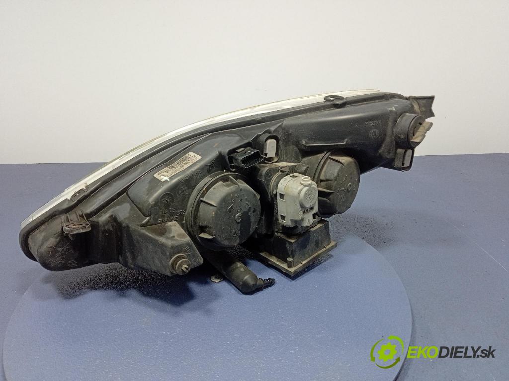 Peugeot 607 2005 světlo v pravo: 9654670880