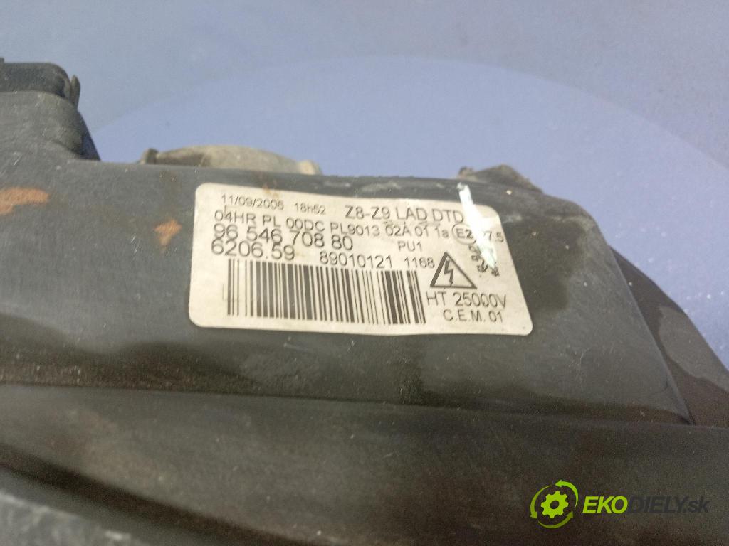 Peugeot 607 2005 světlo v pravo: 9654670880