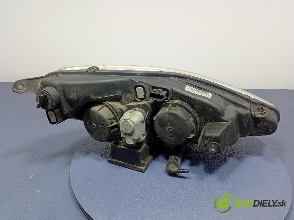 Peugeot 607 2005 Reflektor: v pravo: 9654670980