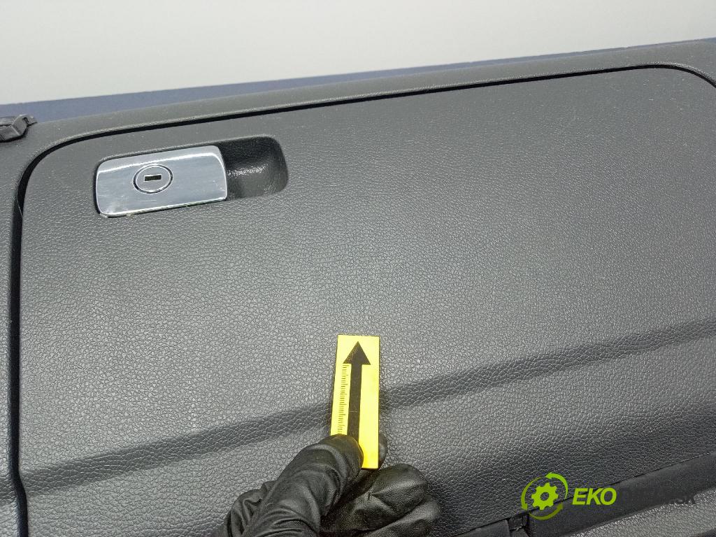 Vw Golf 2005 kastlík 1K1857290