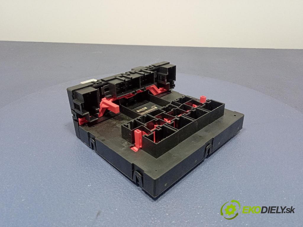 Vw Golf 2005 riadiaca jednotka Komfortu 1K0937049N