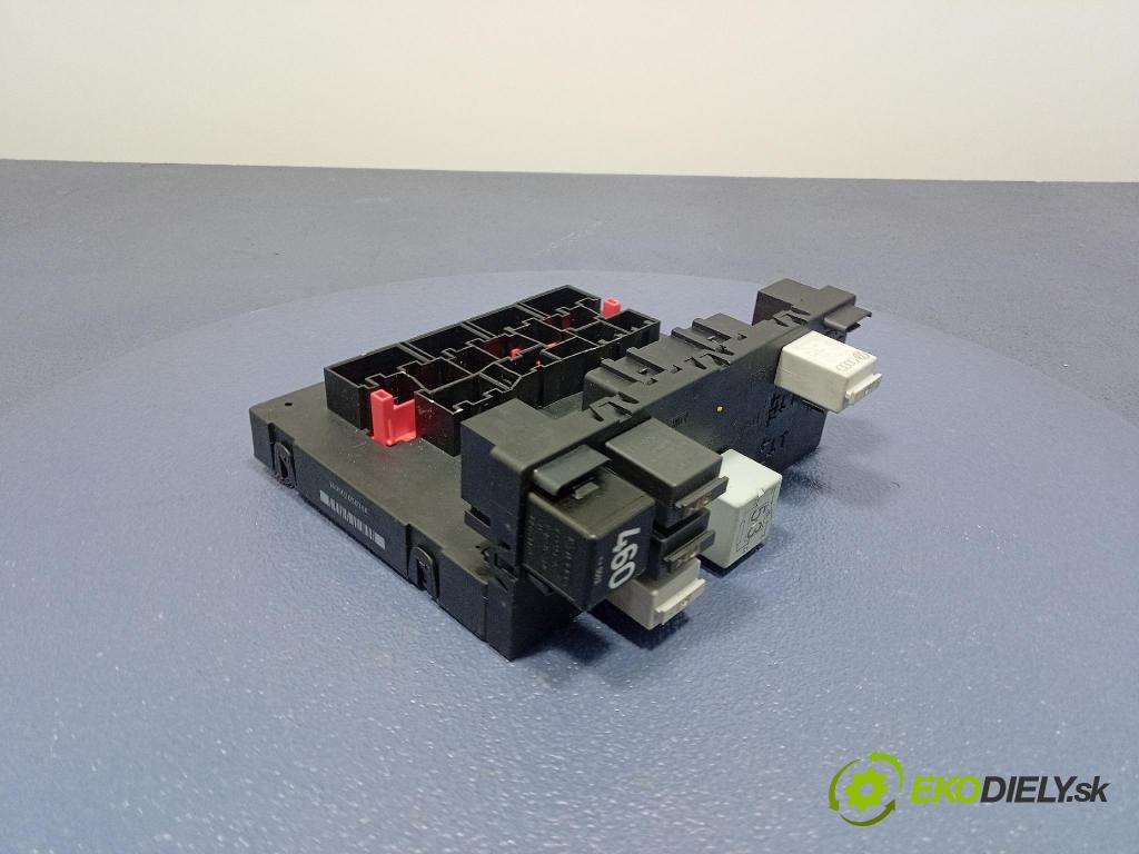 Vw Golf 2005 riadiaca jednotka Komfortu 1K0937049N