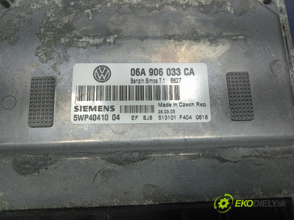 Vw Golf 2005 riadiaca jednotka Motor: 06A906033CA
