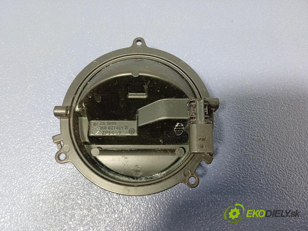 Vw Golf 2005 rukoväť Klapky: Zadná: 1K0827469D