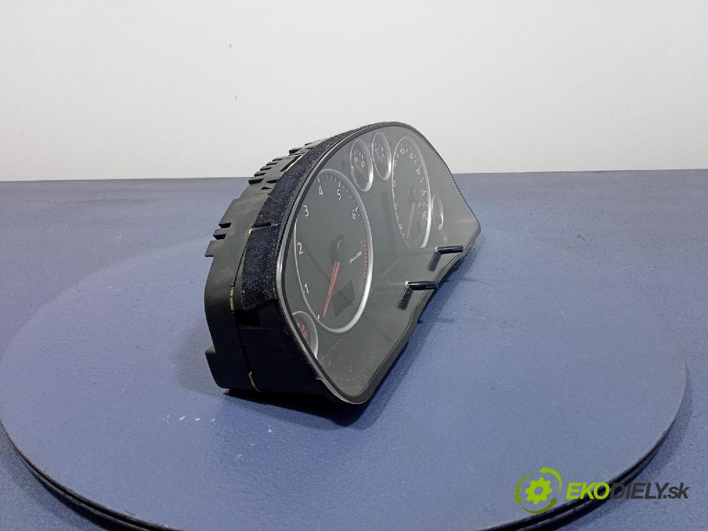 Audi A6 2003 prístrojovka/ budíky 4B0920933J