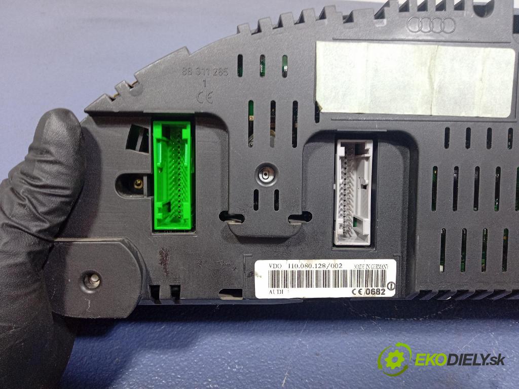 Audi A6 2003 prístrojovka/ budíky 4B0920933J