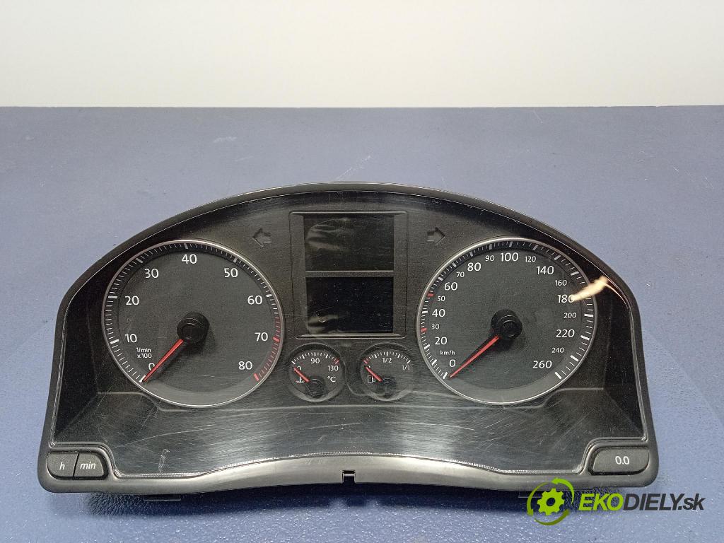 Vw Golf 2005 prístrojovka/ budíky 1K0920851N