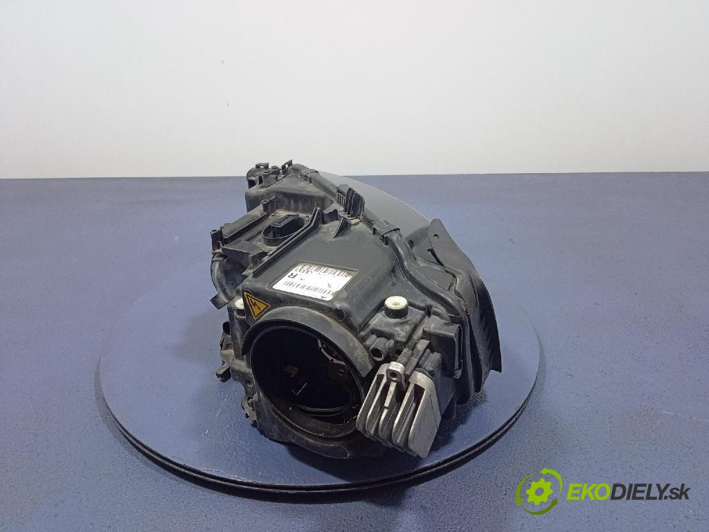 Audi A5 0 Reflektor: v pravo: 8T0941032C