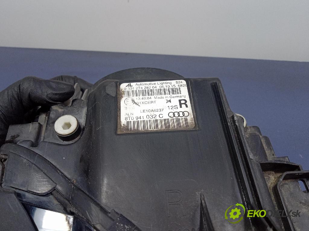 Audi A5 0 Reflektor: v pravo: 8T0941032C