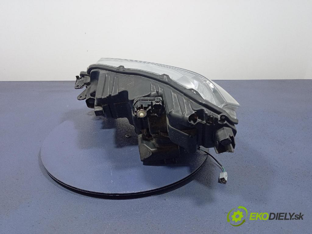 Suzuki Vitara 0 Reflektor: v pravo: 100-7R016