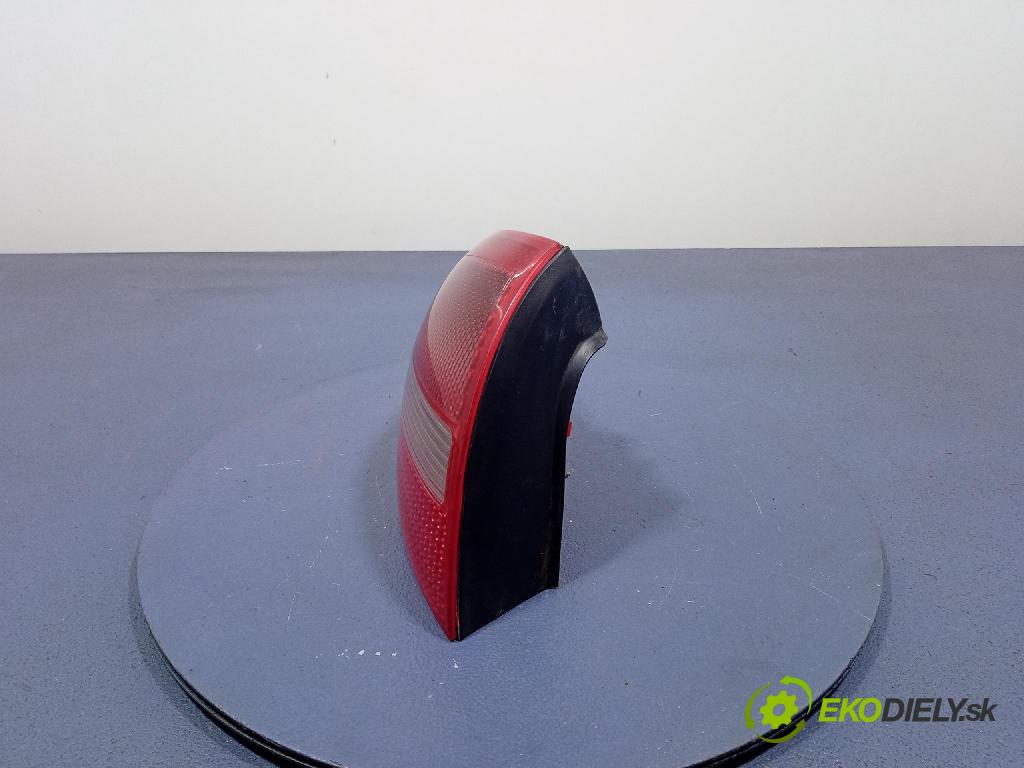 Audi A6 2003 svetlo / reflektor zad ľavá Vonkajsia: 4B5945095B