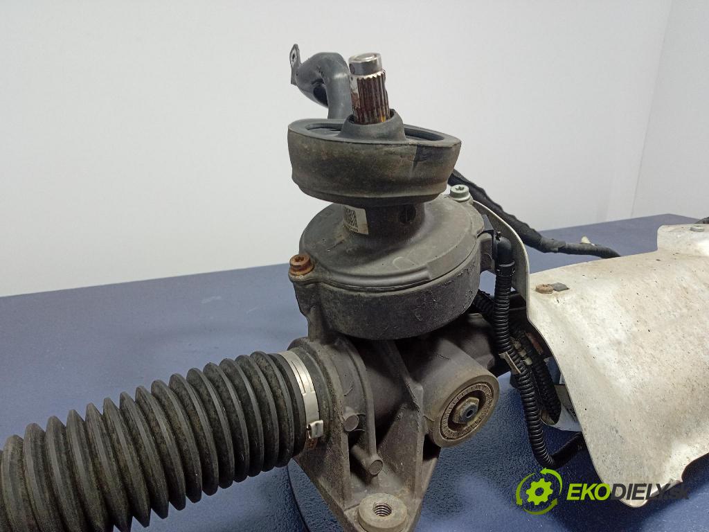 Vw Golf 2005 Ozubené kolo: volant 1K1423051BL