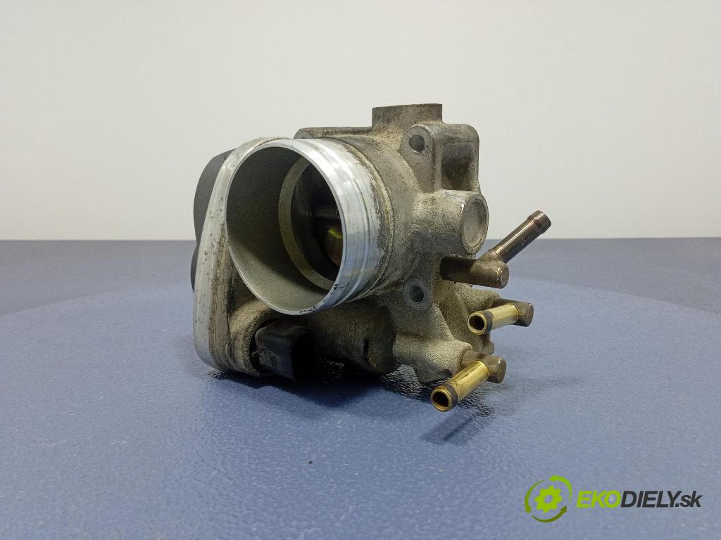 Vw Golf 2005 klapka 06A133062AB
