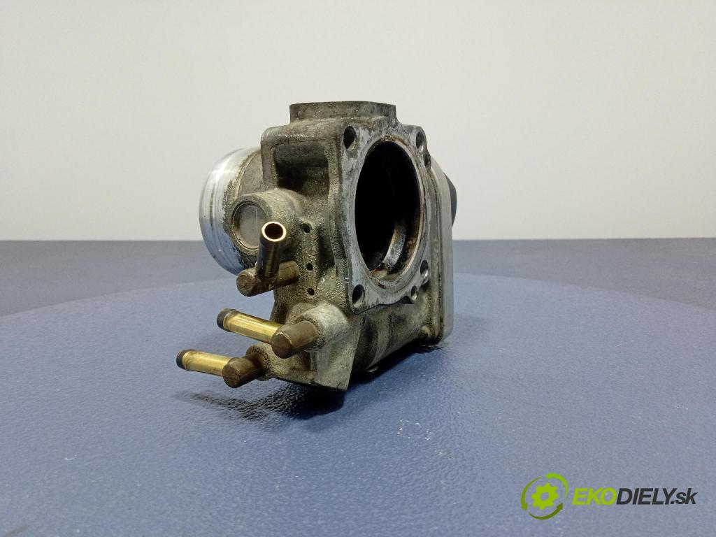 Vw Golf 2005 klapka 06A133062AB