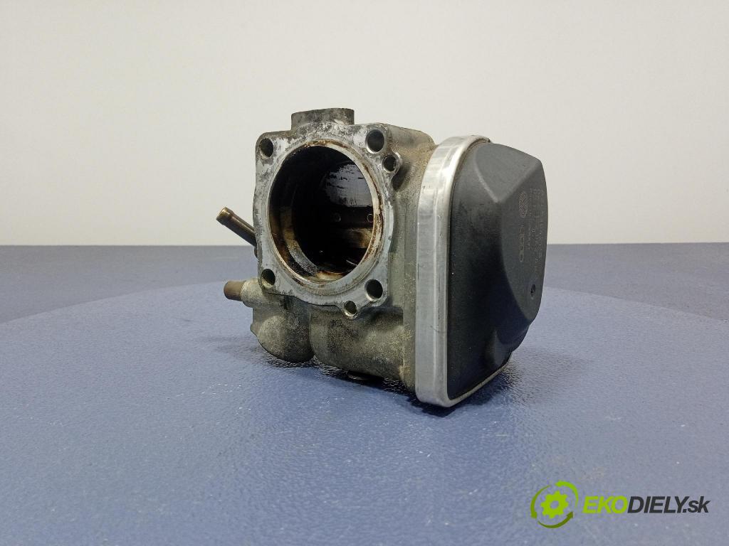 Vw Golf 2005 klapka 06A133062AB