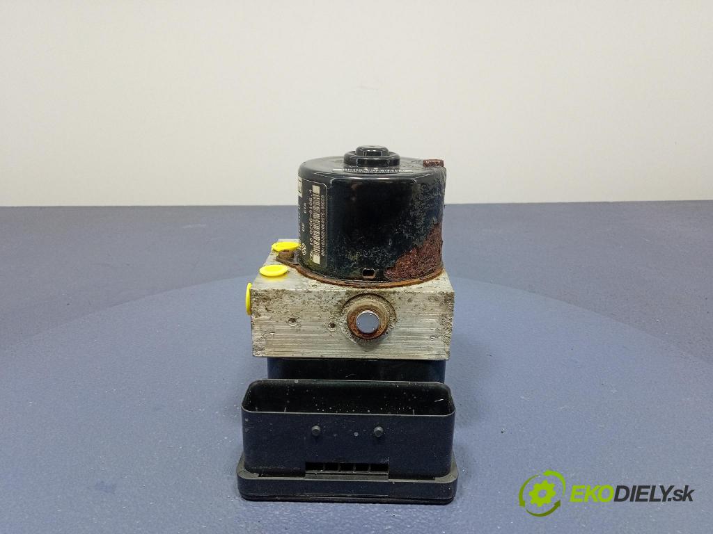 Vw Golf 2005 čerpadlo ABS x 1K0907379K