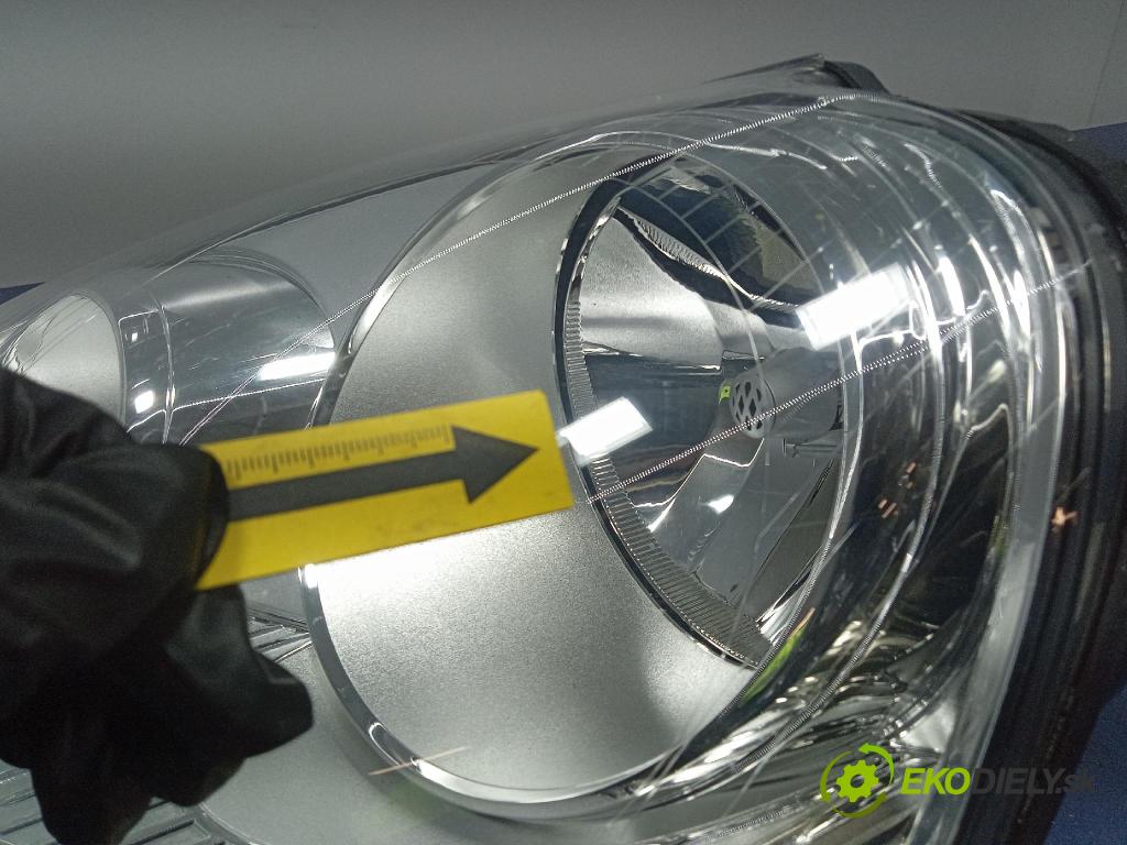 Vw Golf 2005 Reflektor: Vľavo: 1EG247007-57