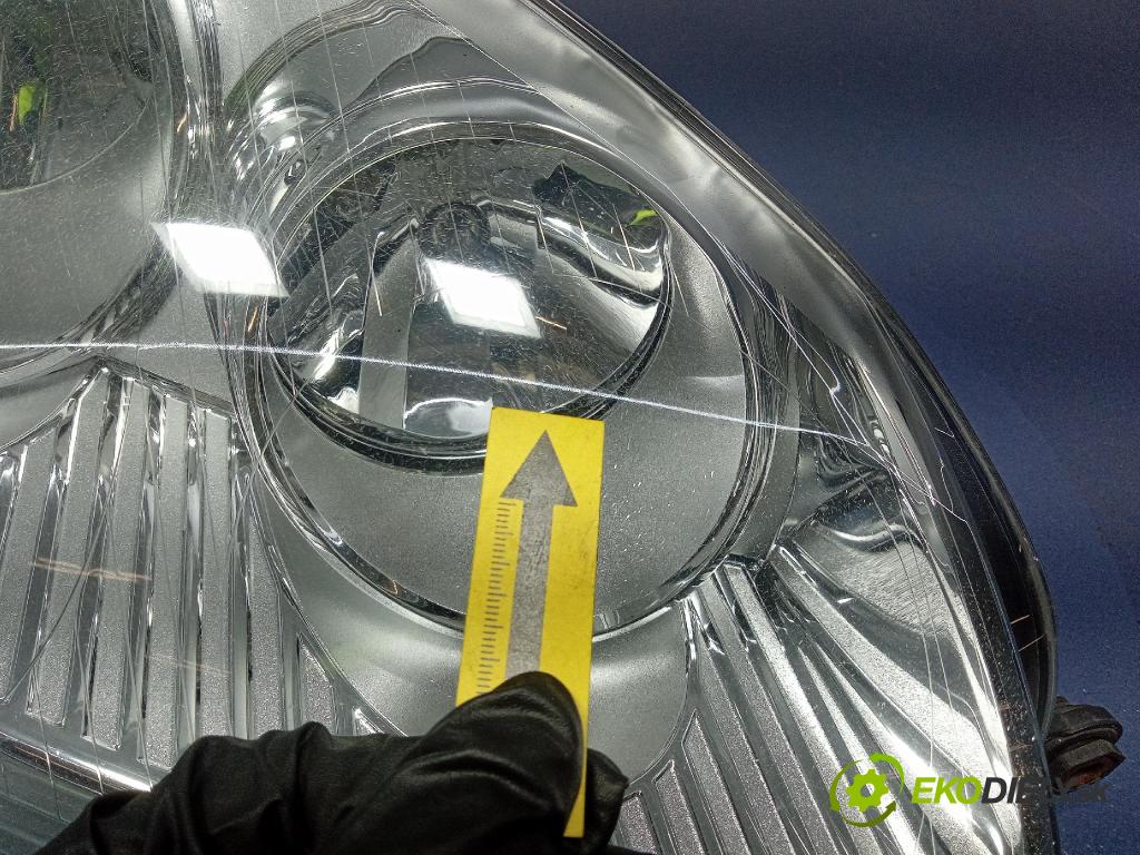 Vw Golf 2005 Reflektor: v pravo: 1K6941006R