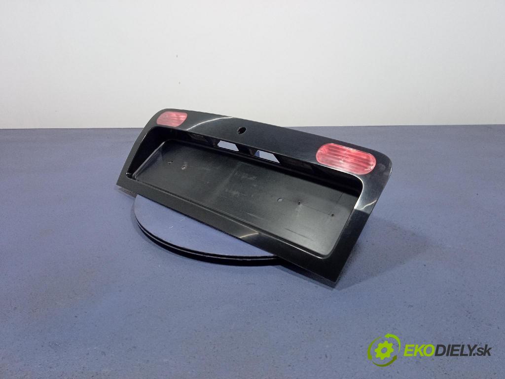 Audi A6 2003 zaslepka: zad 4B5945695