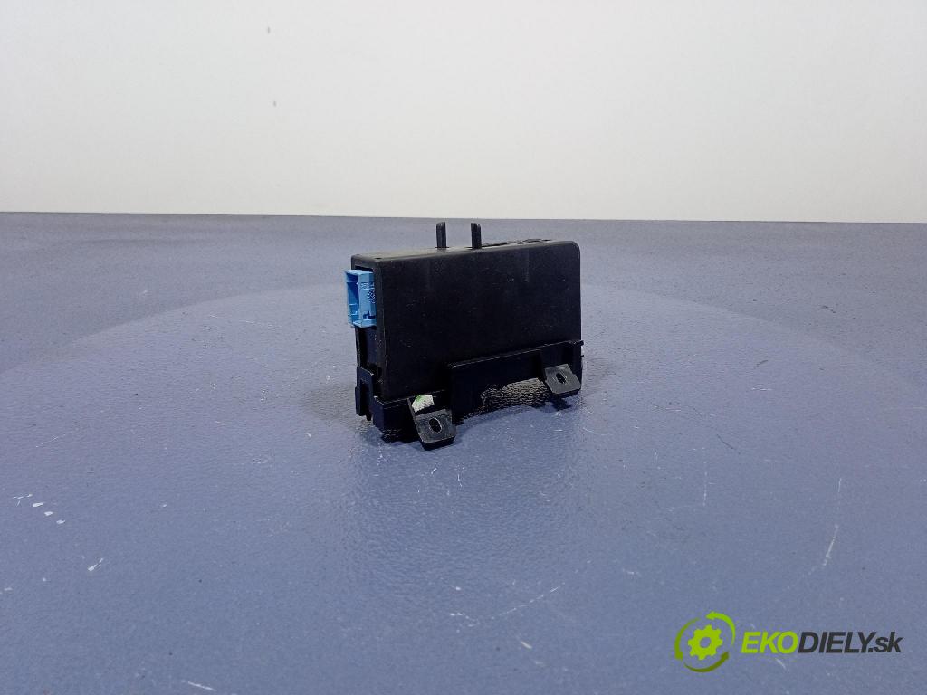 Renault Espace 2004 Spínač zapaľovania: 8200224594