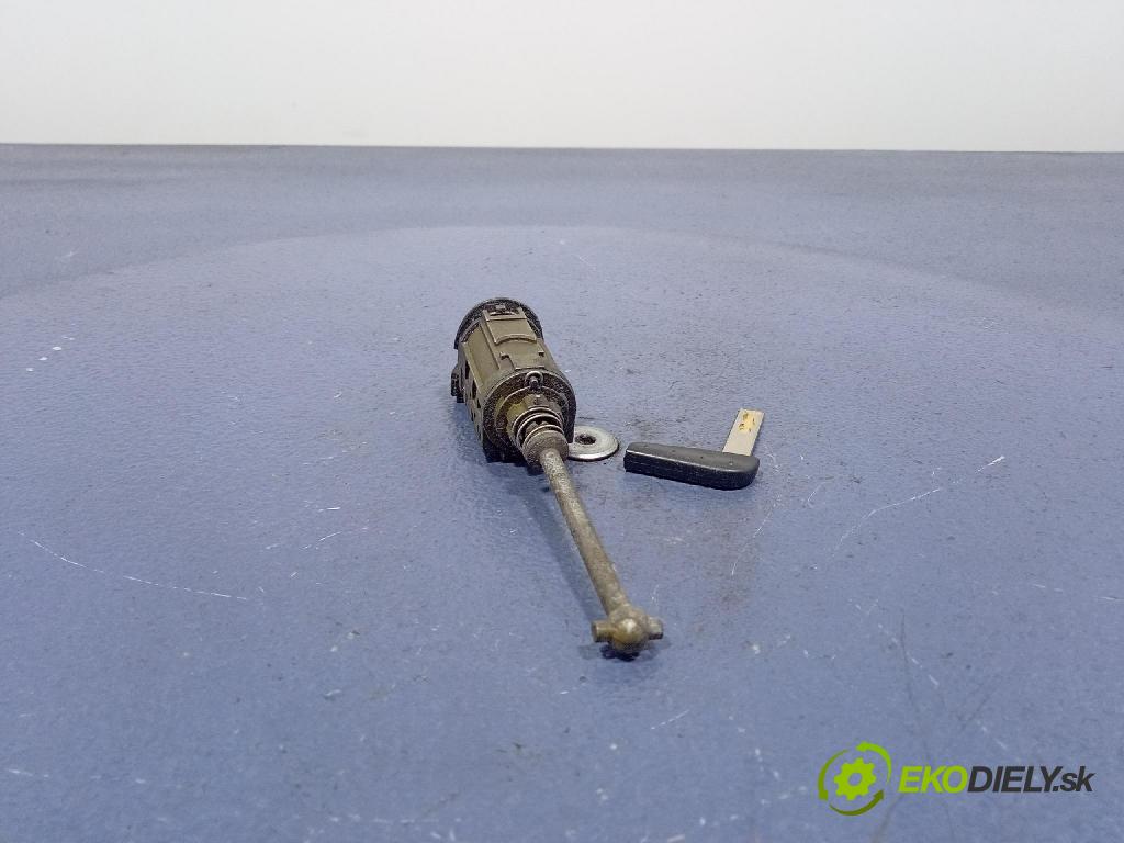 Renault Espace 2004 zámok dvere Predné Vľavo: