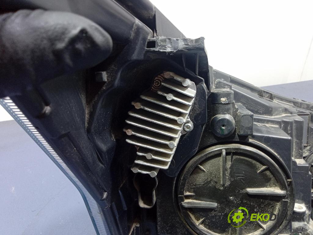 Ford Transit 0 Reflektor: Vľavo: KK31-13W030-DD