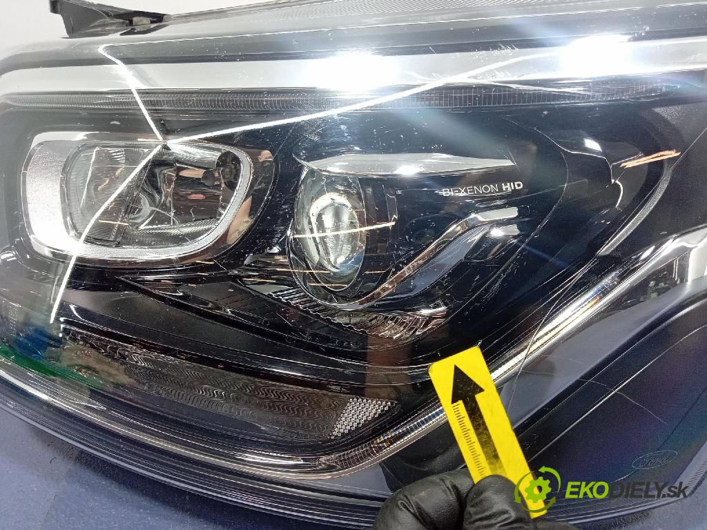 Ford Transit 0 Reflektor: Vľavo: KK31-13W030-DD