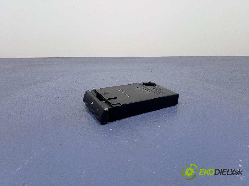 Audi A6 2003 kastlík 4B0862534D