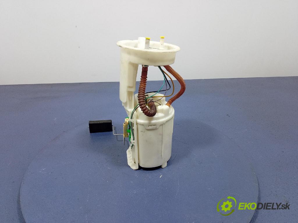 Audi A6 2003 čerpadlo Palivo: / Systém: Meranie: 4B0919051E