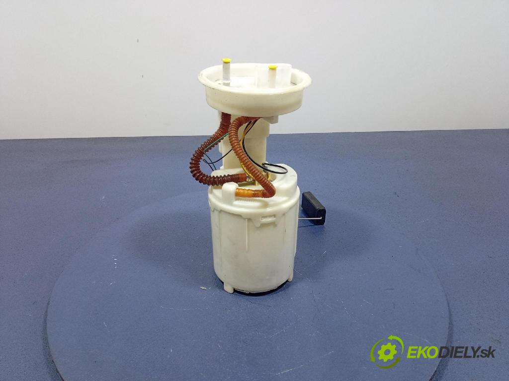 Audi A6 2003 čerpadlo Palivo: / Systém: Meranie: 4B0919051E