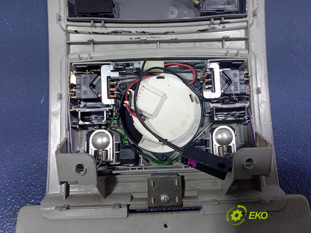 Audi A6 2003 Svietidlá: Vnútri: 4B0867599C