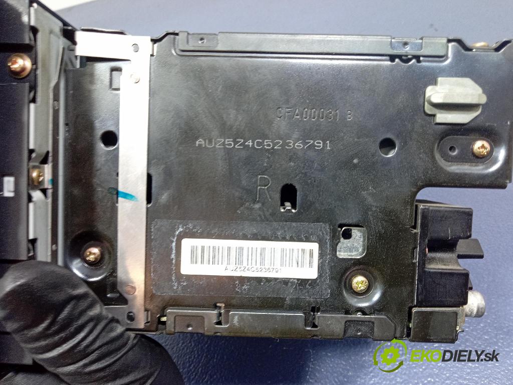 Audi A6 2003 Radio I Navigácia: