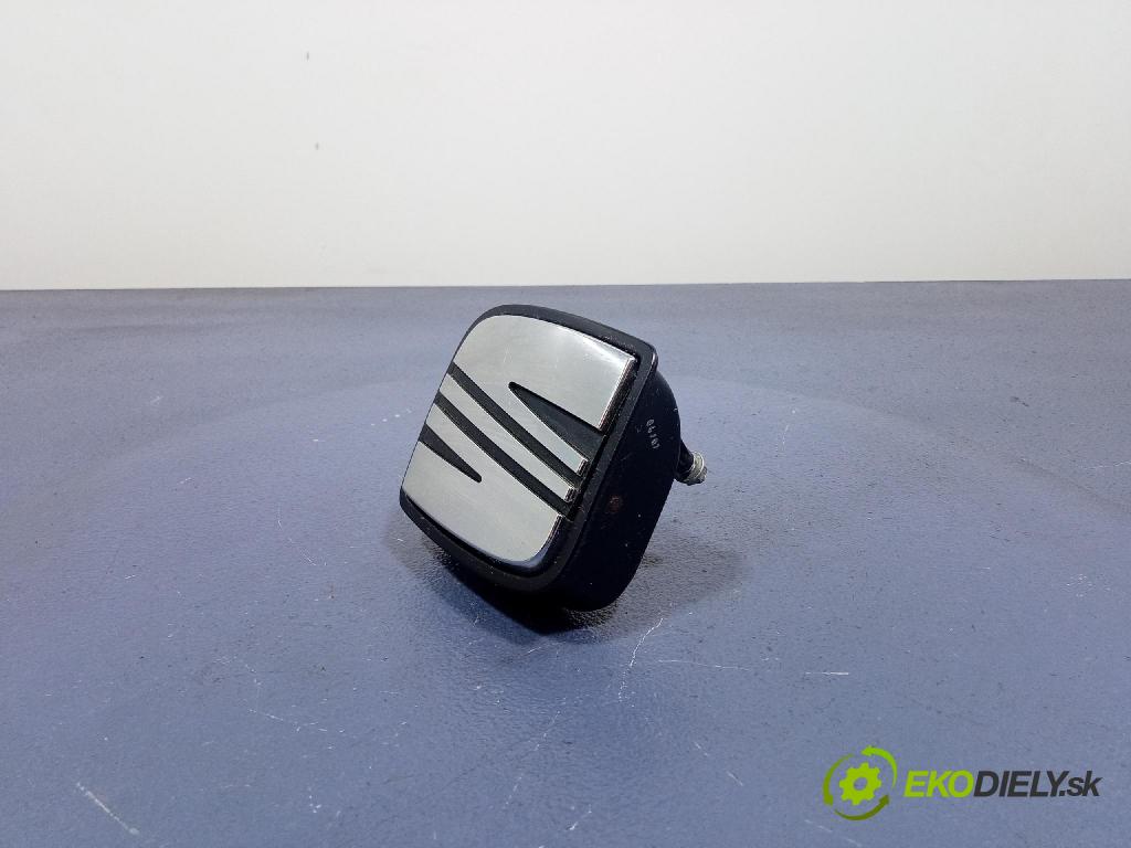 Seat Altea 2007 rukoväť Klapky: Zadná:
