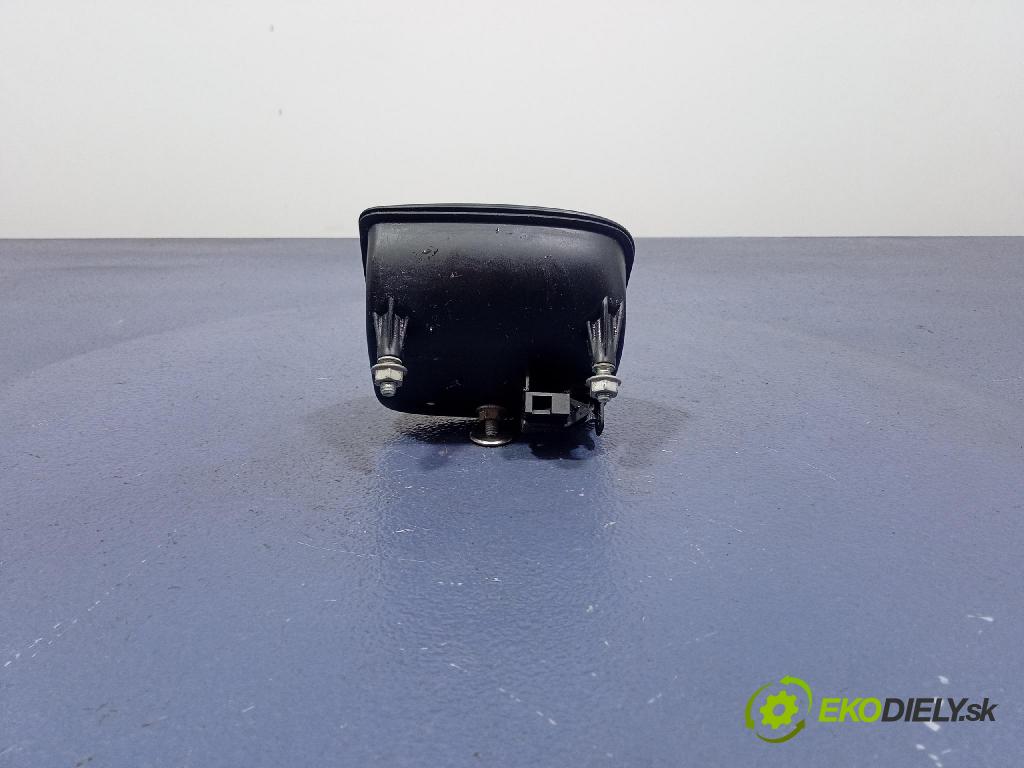 Seat Altea 2007 rukoväť Klapky: Zadná: