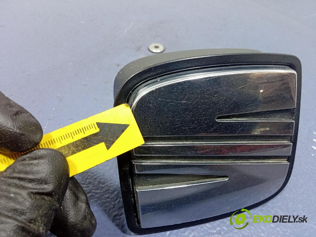 Seat Altea 2007 rukoväť Klapky: Zadná: