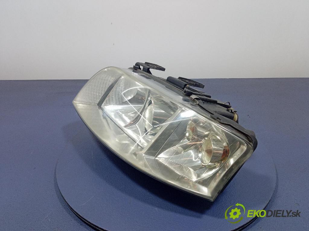 Audi A6 2003 Reflektor: Vľavo: 155929-00