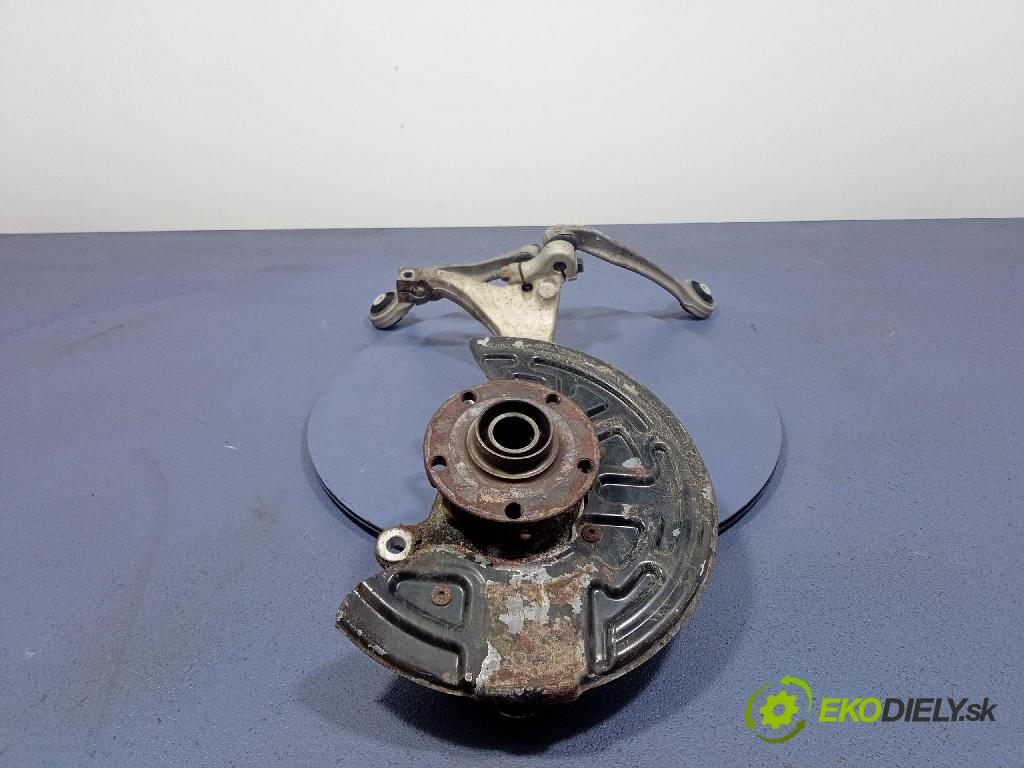 Audi A6 2003 náboj Prava: 4B3407242H