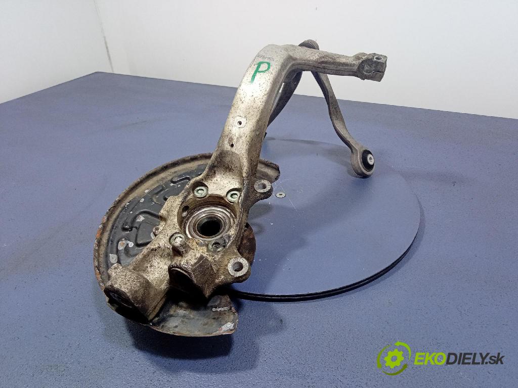 Audi A6 2003 náboj Prava: 4B3407242H