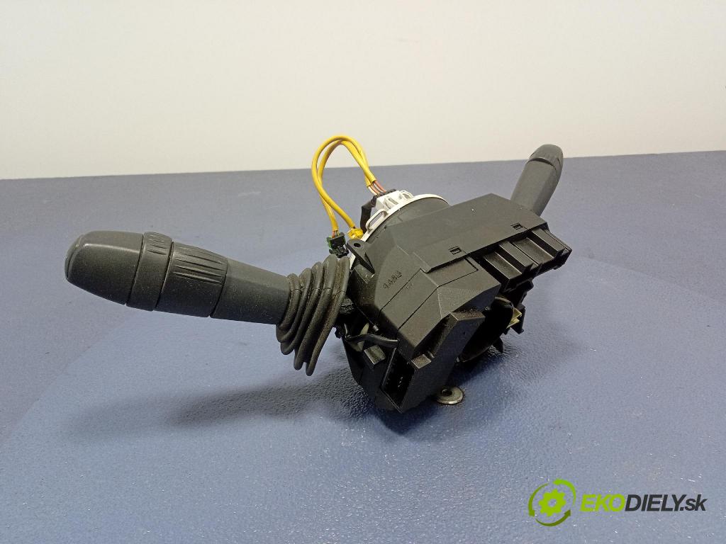 Fiat Stilo 2004 prepínač Komplex: 07353682470