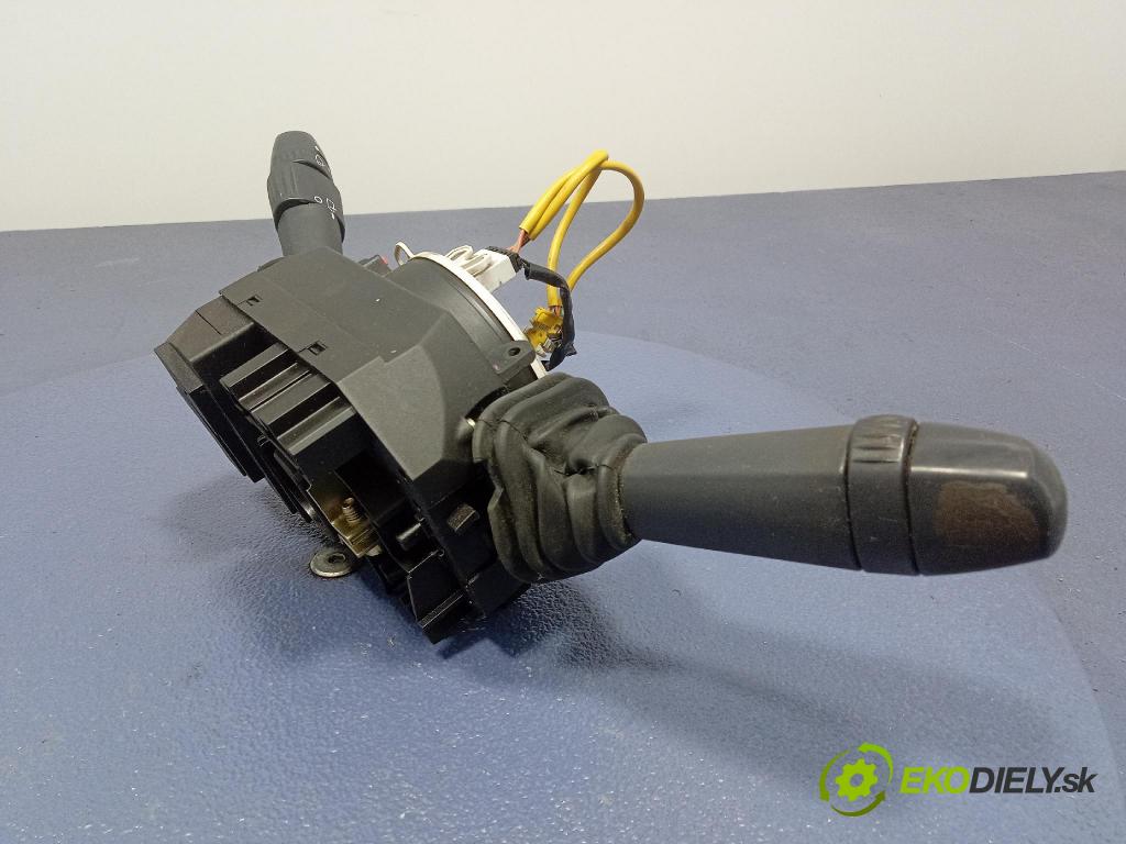 Fiat Stilo 2004 prepínač Komplex: 07353682470