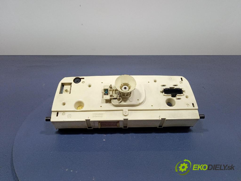 Volkswagen Passat 1.9 tdi 1994 prístrojovka/ budíky 3A0919033C