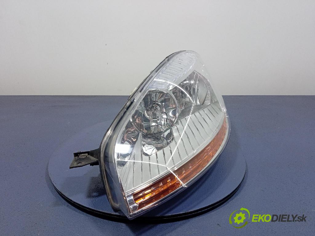 Citroen C4 picasso 2008 Reflektor: Vľavo: 20-B256