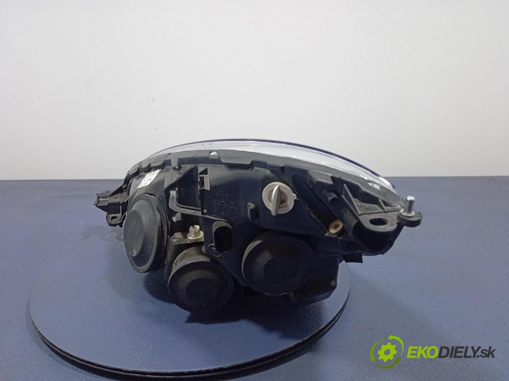 Citroen C4 picasso 2008 Reflektor: v pravo: 20-B255