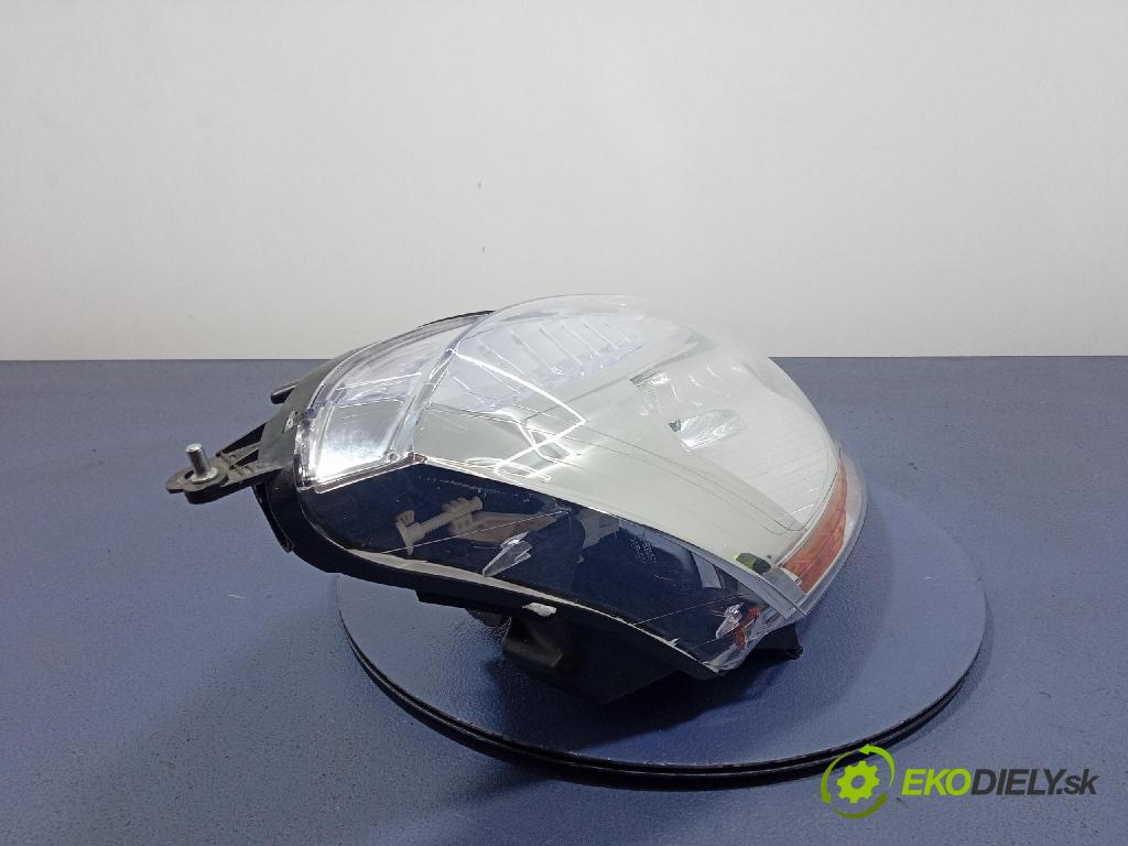 Citroen C4 picasso 2008 Reflektor: v pravo: 20-B255